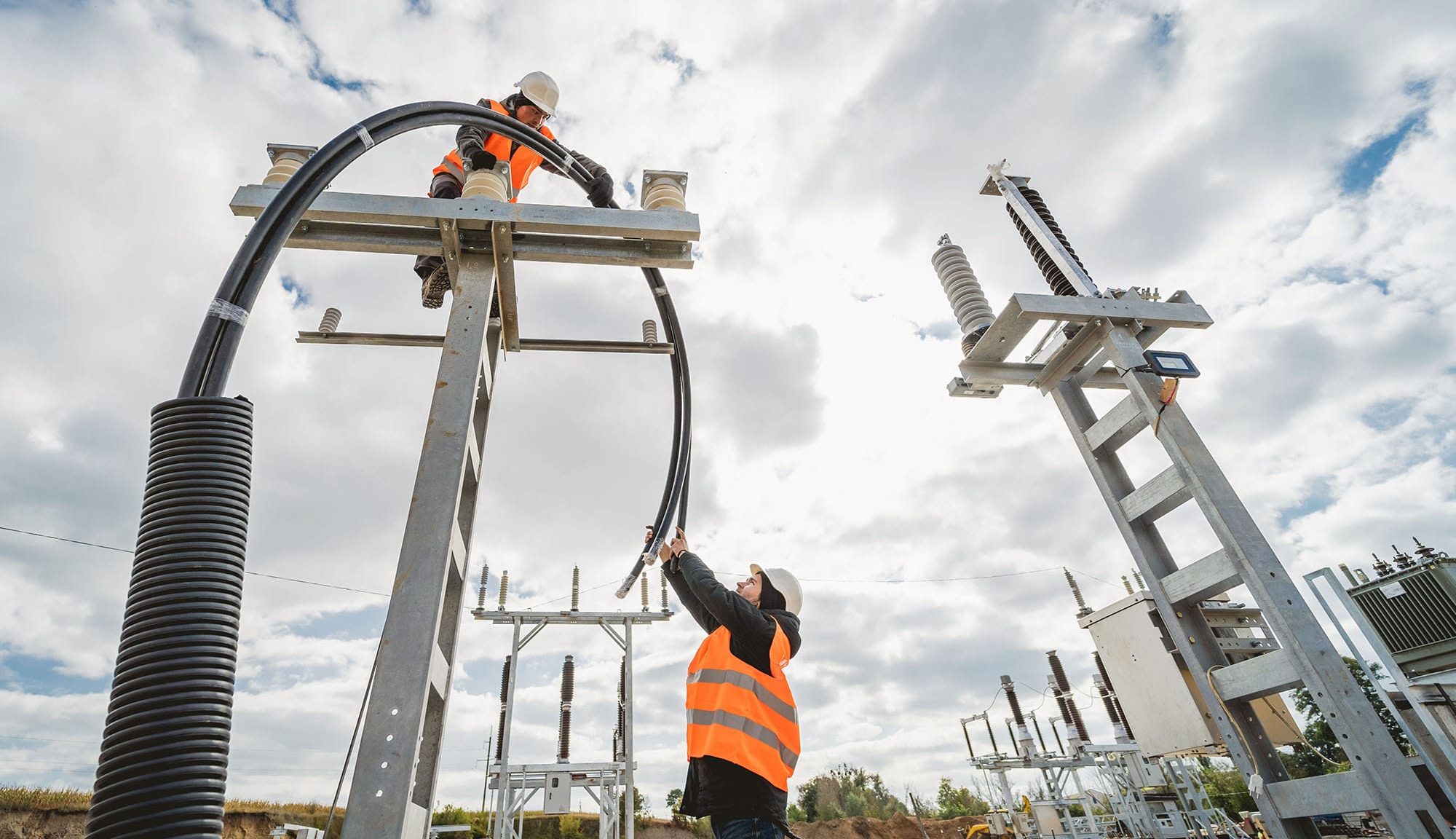 flexible and specialist cables system and engineers